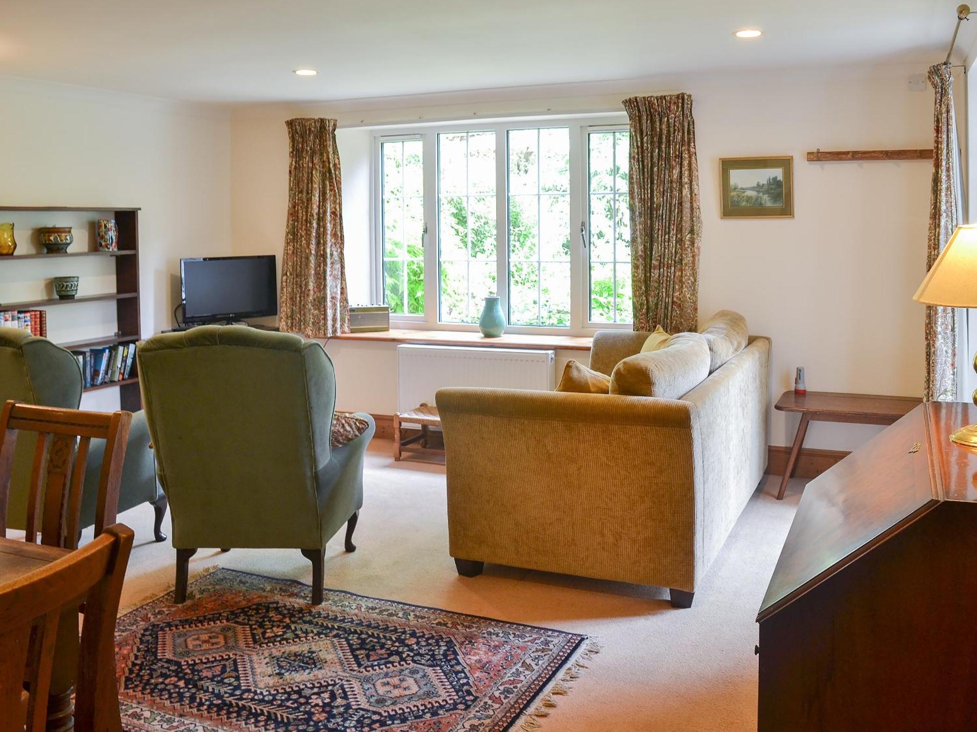 Gardeners Rest Villa Hawley Bottom ภายนอก รูปภาพ